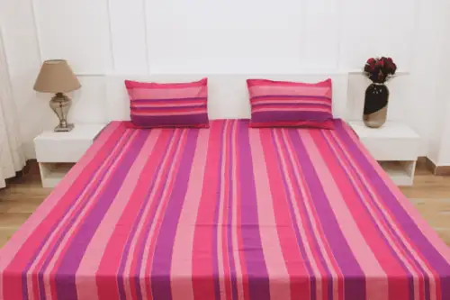 Classic-Lines-Pink-Bedsheet-Main-Image