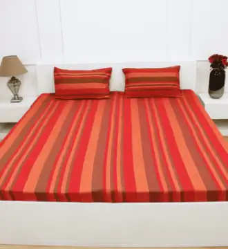 Classic-Lines-Red-Green-Bedsheet-Main-Image