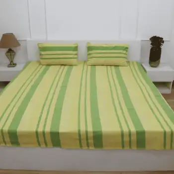 Classic-Lines-Yellow-Bedsheet-Main-Image