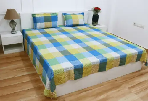 Quilted-Blue_Yellow-Bedsheet-Main-Image